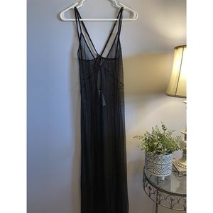 FOREVER 21 Sheer Slit Dress